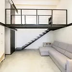 Daire Loft Palazzo D'amelj *