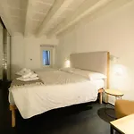 Loft Palazzo D'amelj * バーリ