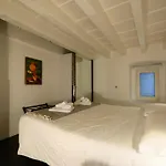 Daire Loft Palazzo D'amelj Bari