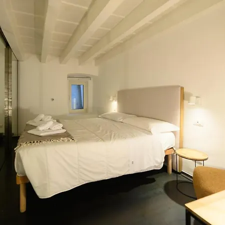 Loft Palazzo D'amelj Nel Centro Storico Di * Барі