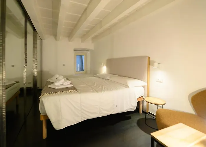 Loft Palazzo D'amelj * Bari